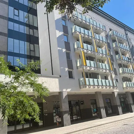 Apartamento West Budapest-edge Of Downtown-free Parking Budapeste