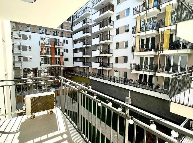 West Budapest-edge Of Downtown-free Parking Apartamento Budapeste