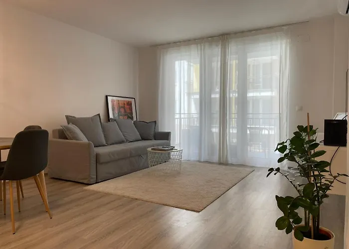 Apartament West Budapest-edge Of Downtown-free Parking *