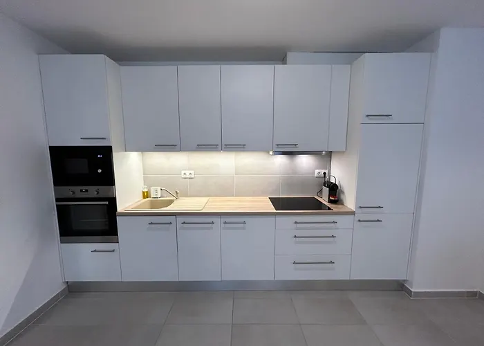 Apartament West Budapest-edge Of Downtown-free Parking