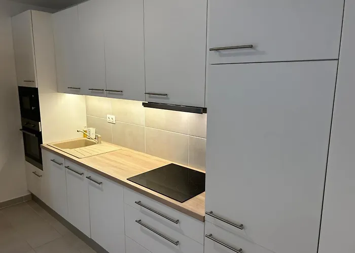 Apartament West Budapest-edge Of Downtown-free Parking *